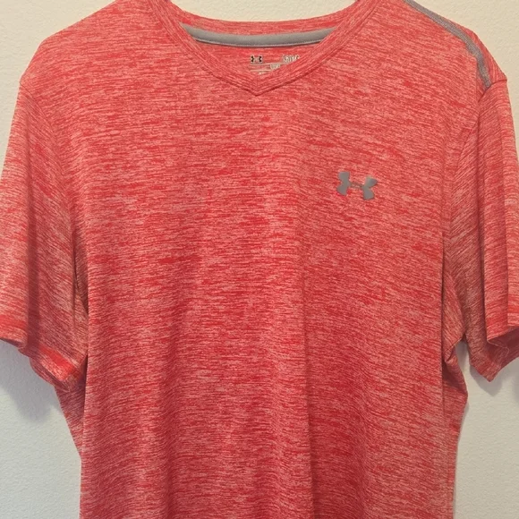 Under Armour Men's Heathered Red V-Neck Tee - Picture 2 of 4